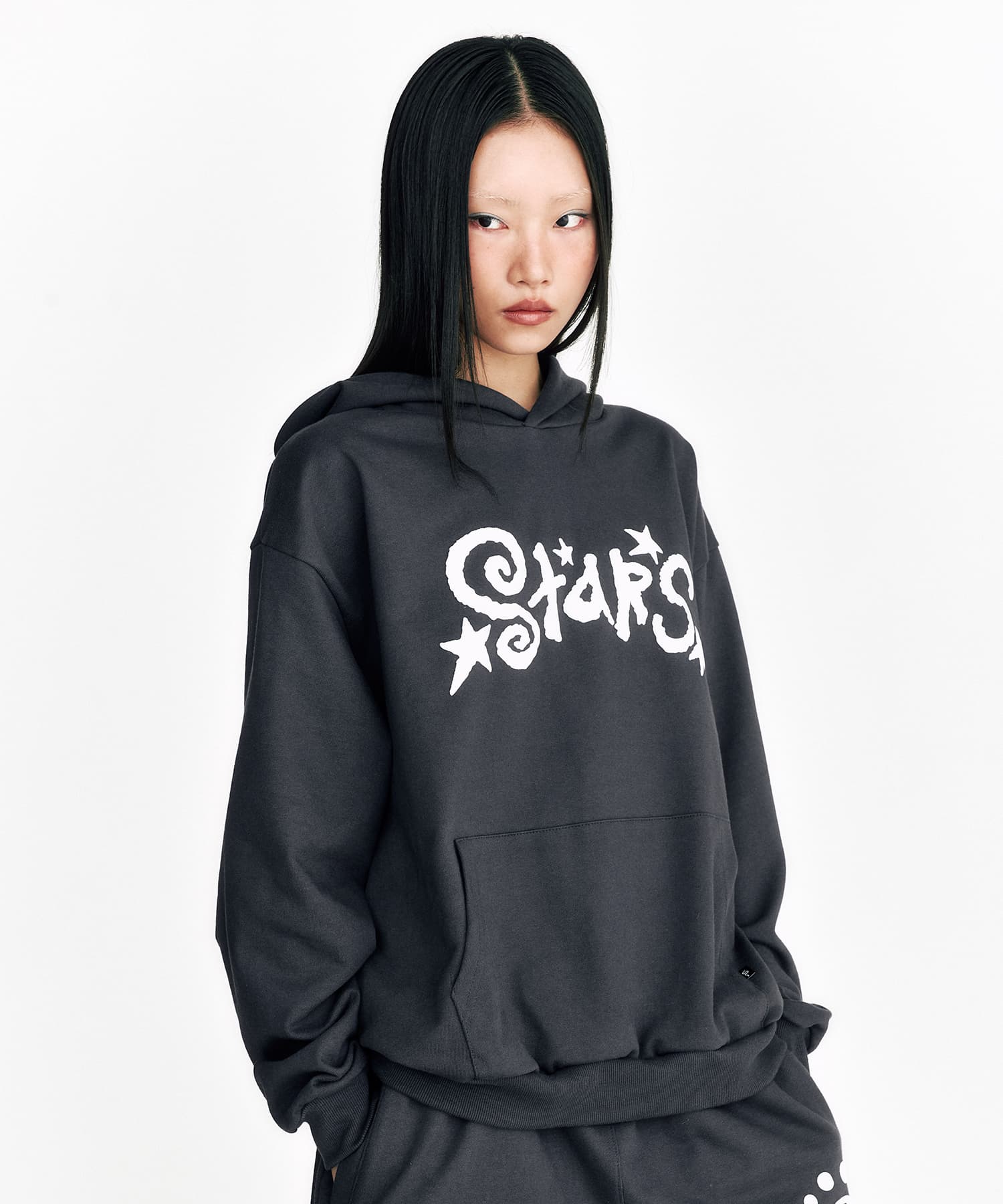 [SSERPE] STAR EMBOSSED HOODIE 5