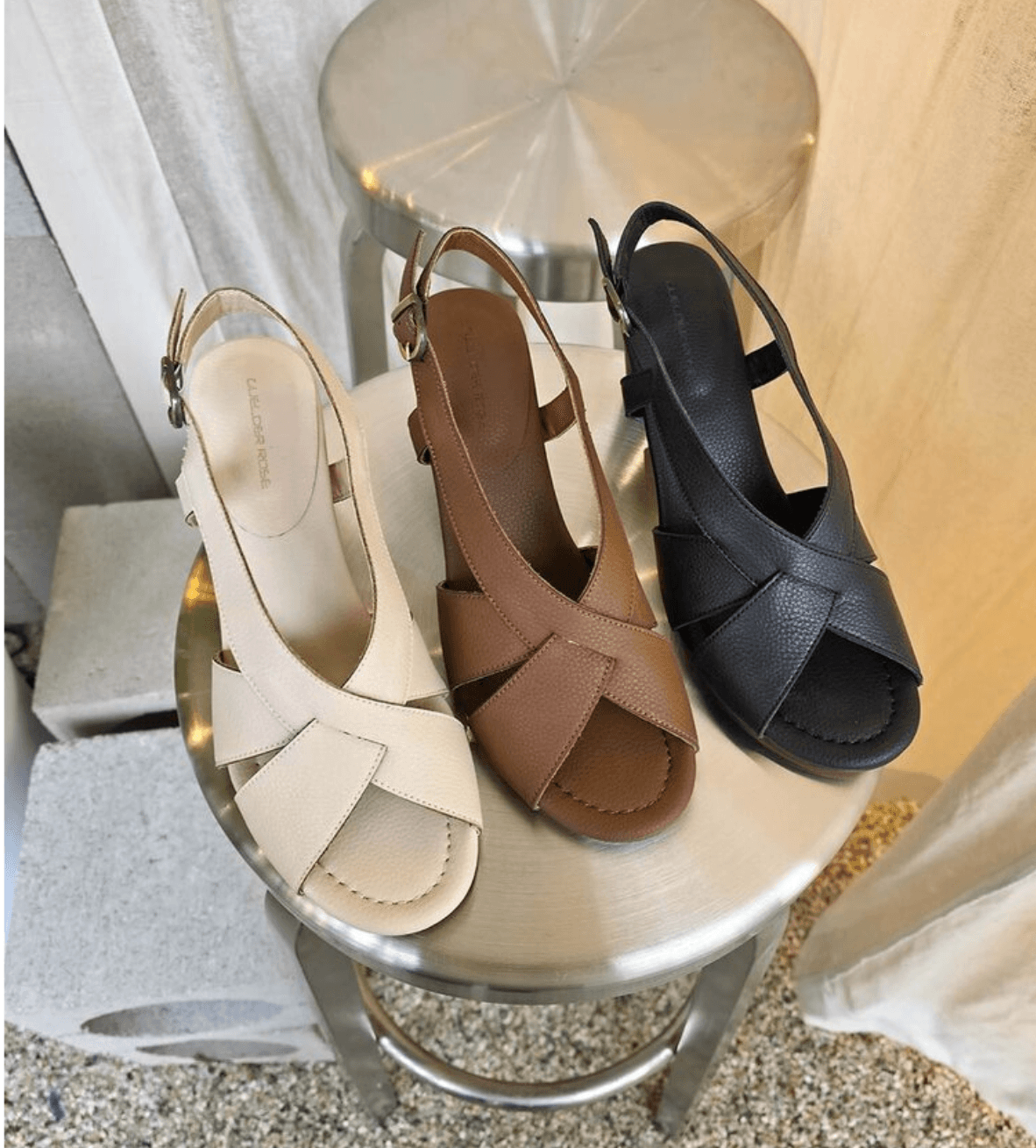 [GUELDER ROSE] 3065 Strap Buckle Banding Sandal Heel 6