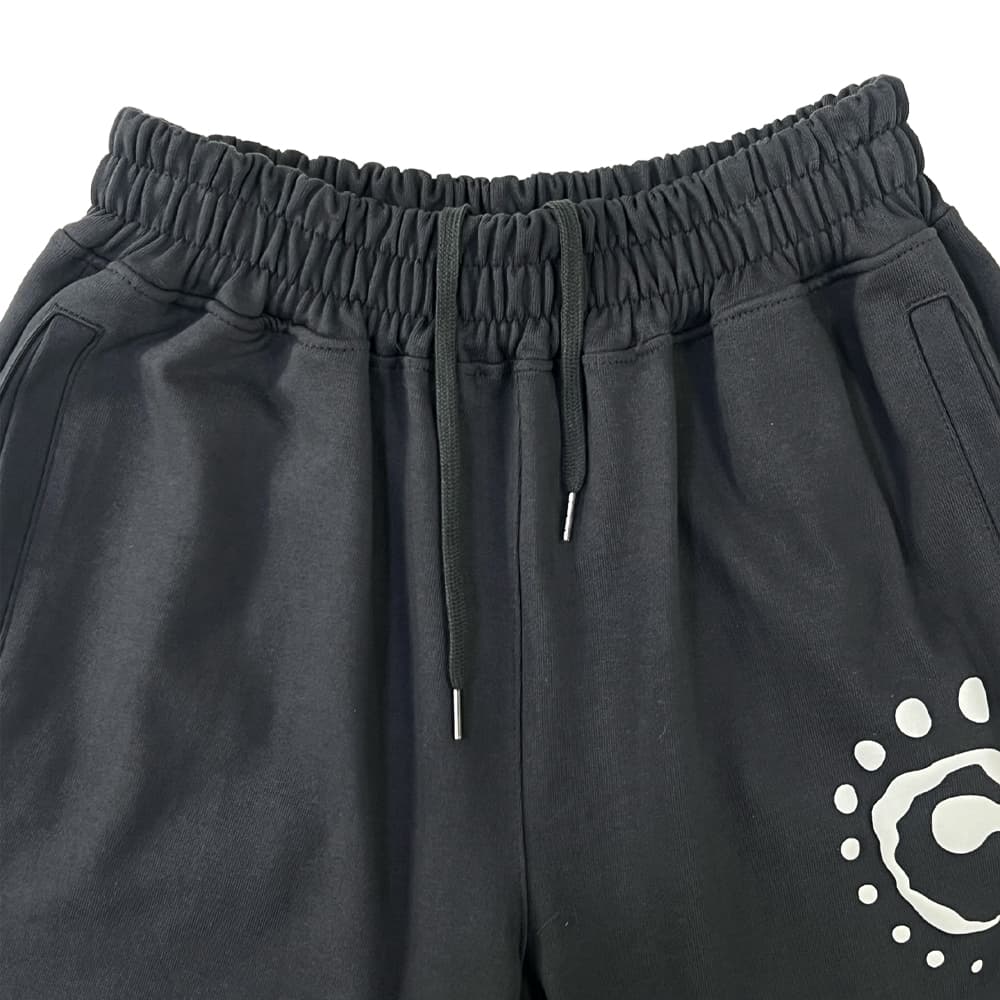 [SSERPE] SYMBOL EMBOSSED SWEAT PANTS 4