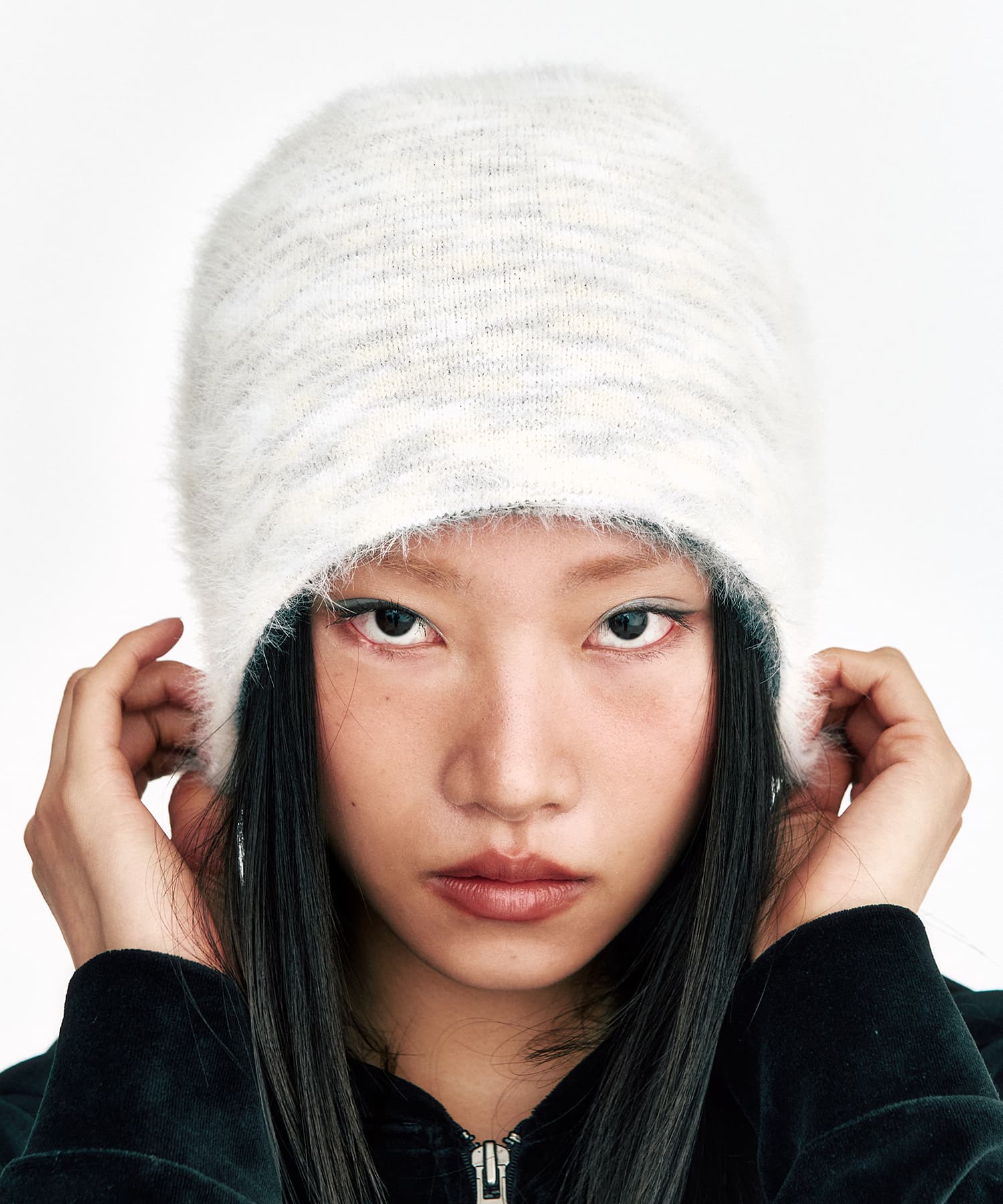 [SSERPE] SOFT HAIRY GRADATION BEANIE 6