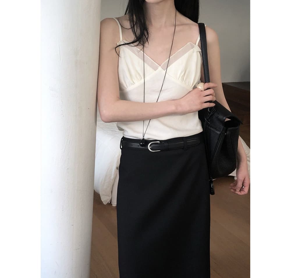 [LE BUTTER] Frill Slub Blouse 4